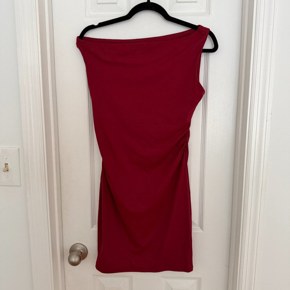 Red mini dress, off the shoulder, S
